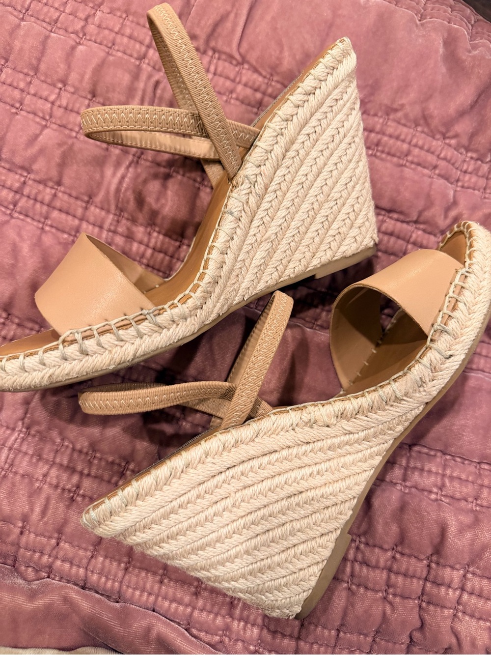 Steve Madden Tan Espadrille Wedge Sandals sz 7 but fits like 6.5. - Picture 4 of 4